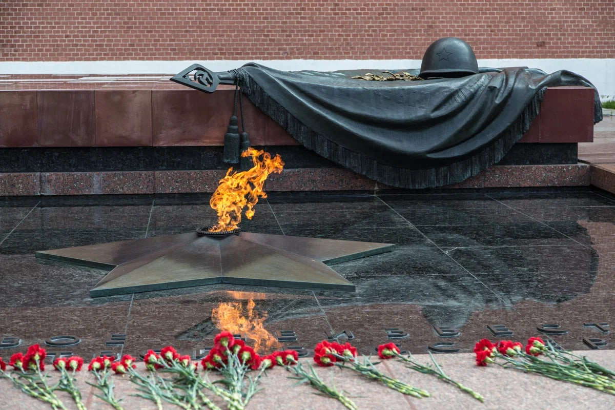 В МО РФ рассказали о боевом подвиге отца президента Казахстана