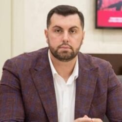 Ионов: Москва должна запретить деятельность антироссийских компаний в РФ