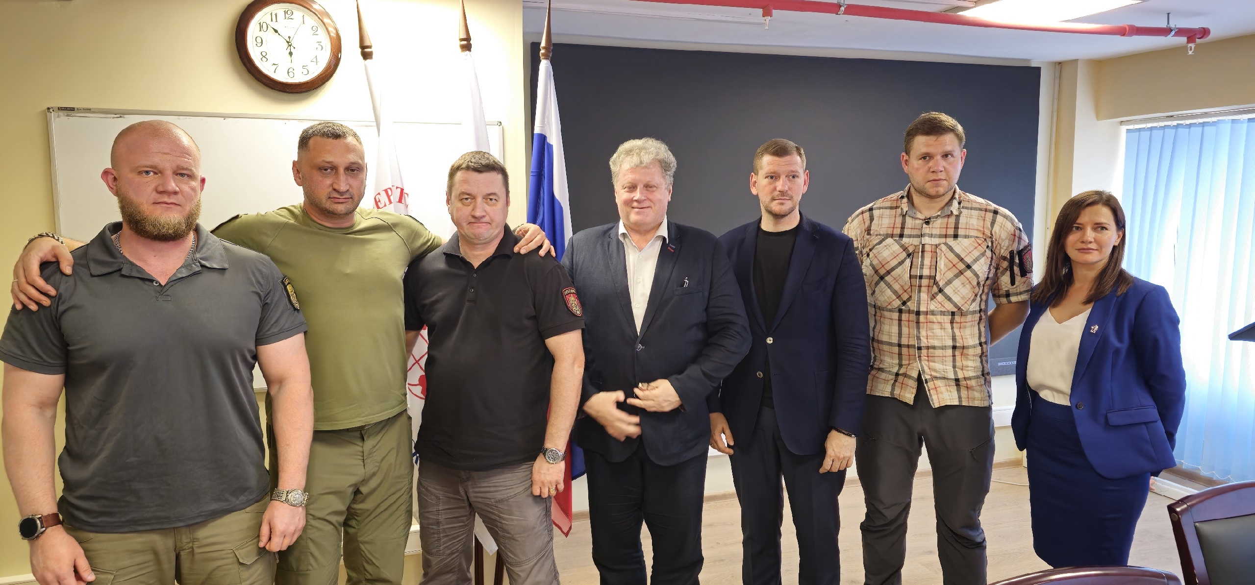 Ректор УМЦ им. В. В. Жириновского Солоботчиков встретился с бойцами отряда «Невский»