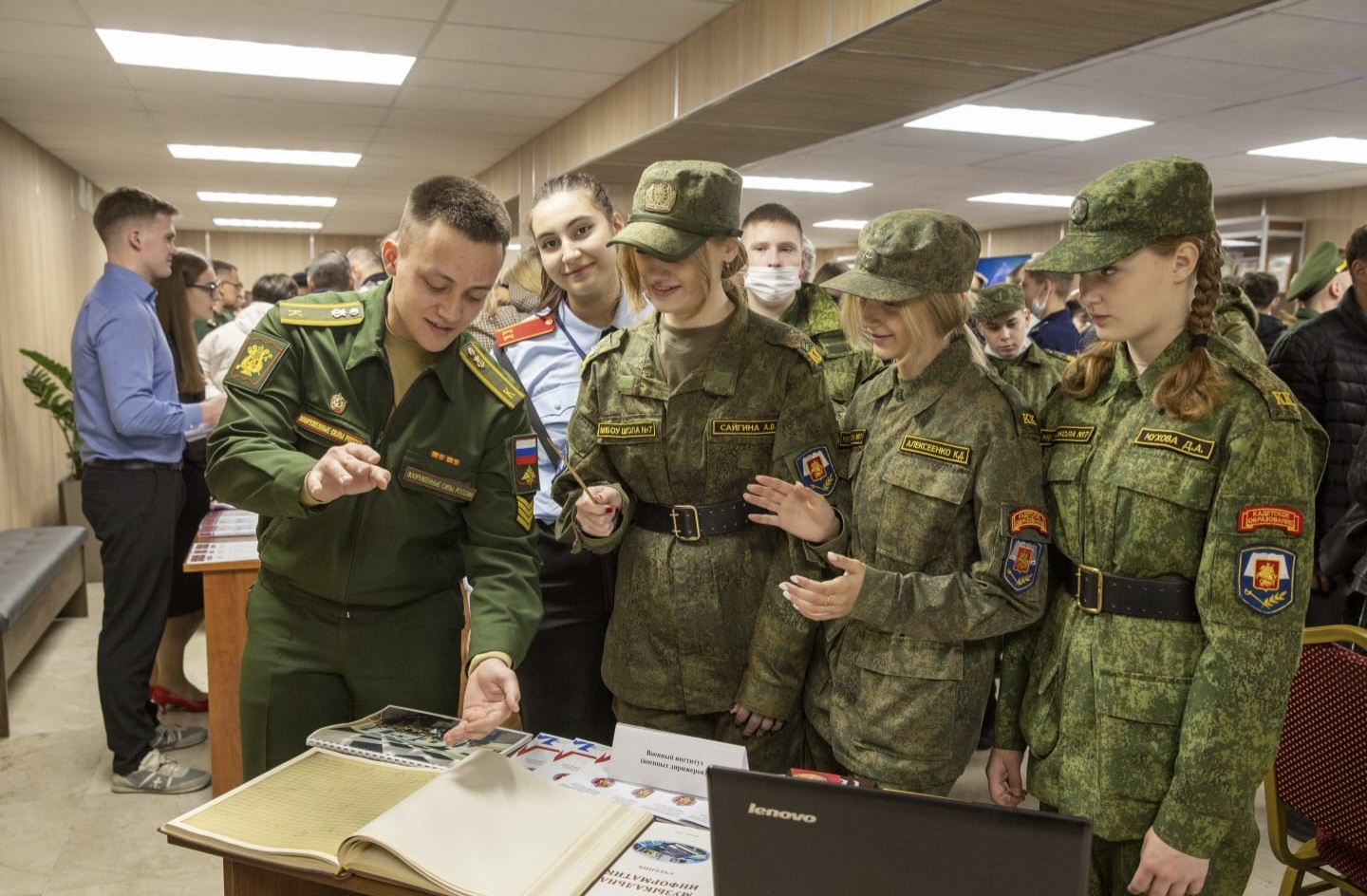 В военном университете имени князя Александра Невского Минобороны РФ прошел День открытых дверей