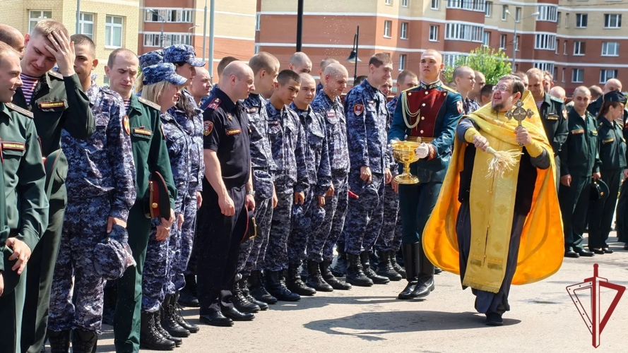 В День Крещения Руси в Главном храме Росгвардии состоялся праздничный молебен с крестным ходом